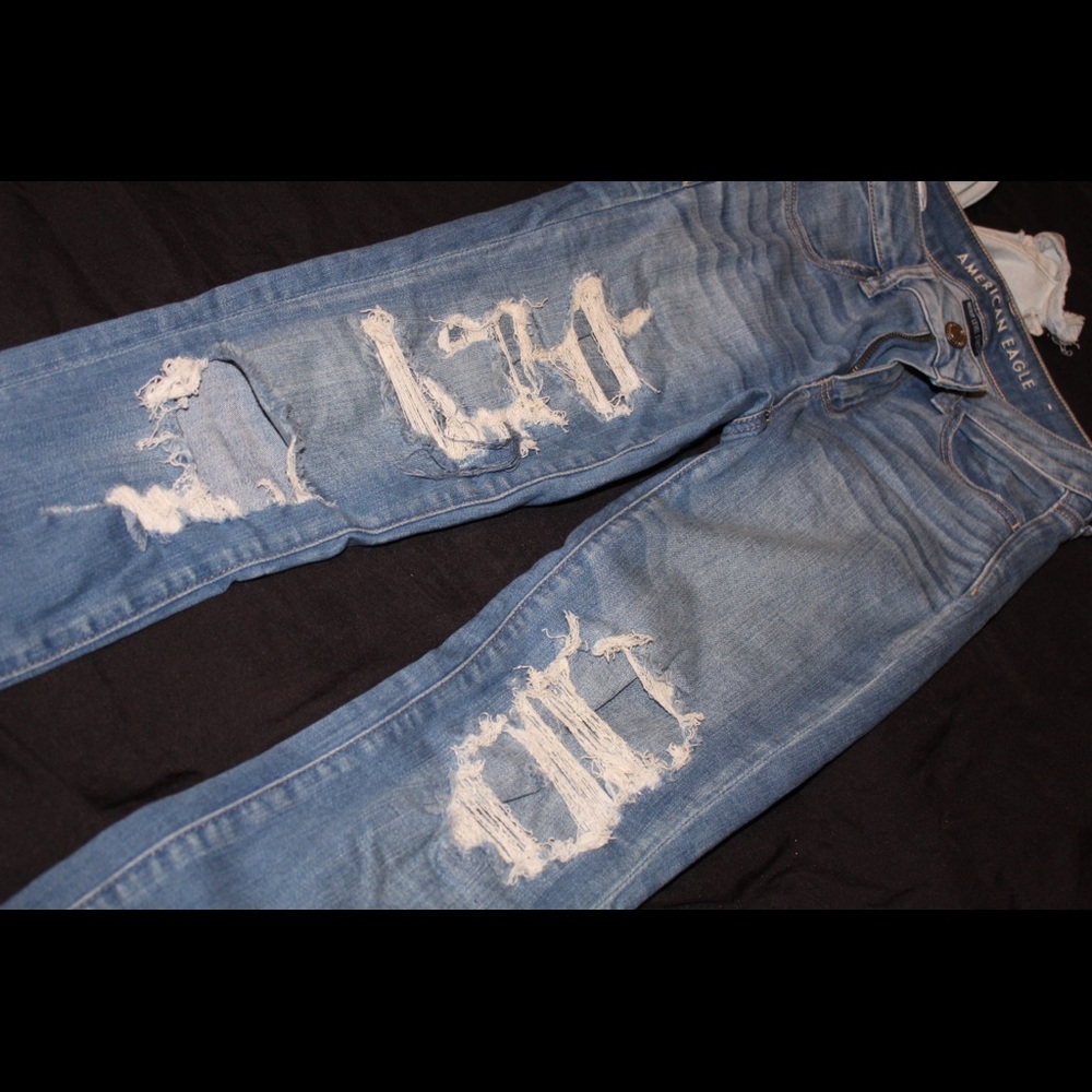 High Rise Ripped Denim American Eagle Jeans